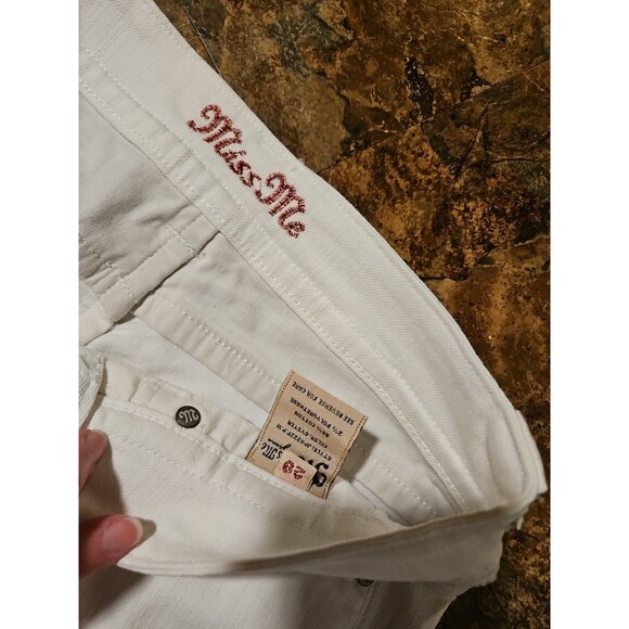 miss me capri size 29 Oyster Color Distressed Camo Bling (J6) - Picture 8 of 11